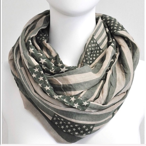 New! Green & Tan American Flag Infinity Scarf - Picture 1 of 9